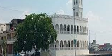 Moroni, une collectivité au statut spécial