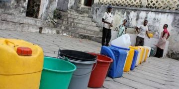 La pénurie d’eau à Moroni.