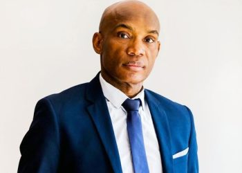 L’ENSEIGNEMENT PAR L’EXEMPLE EST PLUS EFFICACE QUE MILLE DÉCLARATIONS D’INTENTION ET DES ENGAGEMENTS SOLENNELS