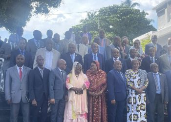 La mauvaise gouvernance. Une responsabilité partagée