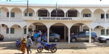 Université des Comores : Les insuffisances des lois de 2014 et 2023