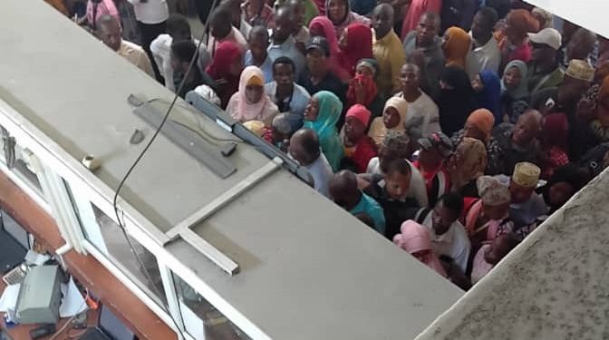 Anjouan. Les fonctionnaires pris en otage par la nouvelle organisation des paiements