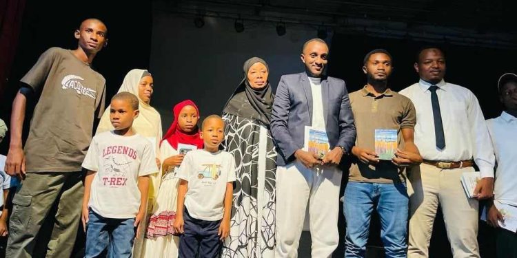 Un jeune écrivain nous berce avec des contes