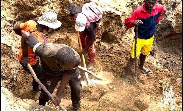 Éboulement meurtrier à Dindrihari