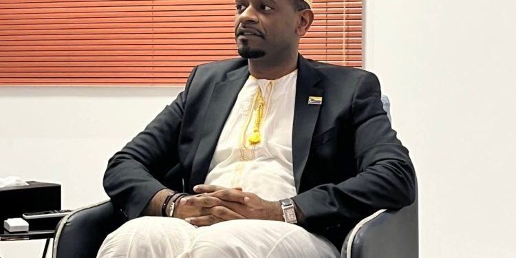 Editorial : L’État n’est pas un jouet que l’on peut offrir à son fils