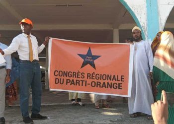 Congrès du parti orange. Les militants ont bravé l’interdiction de se réunir