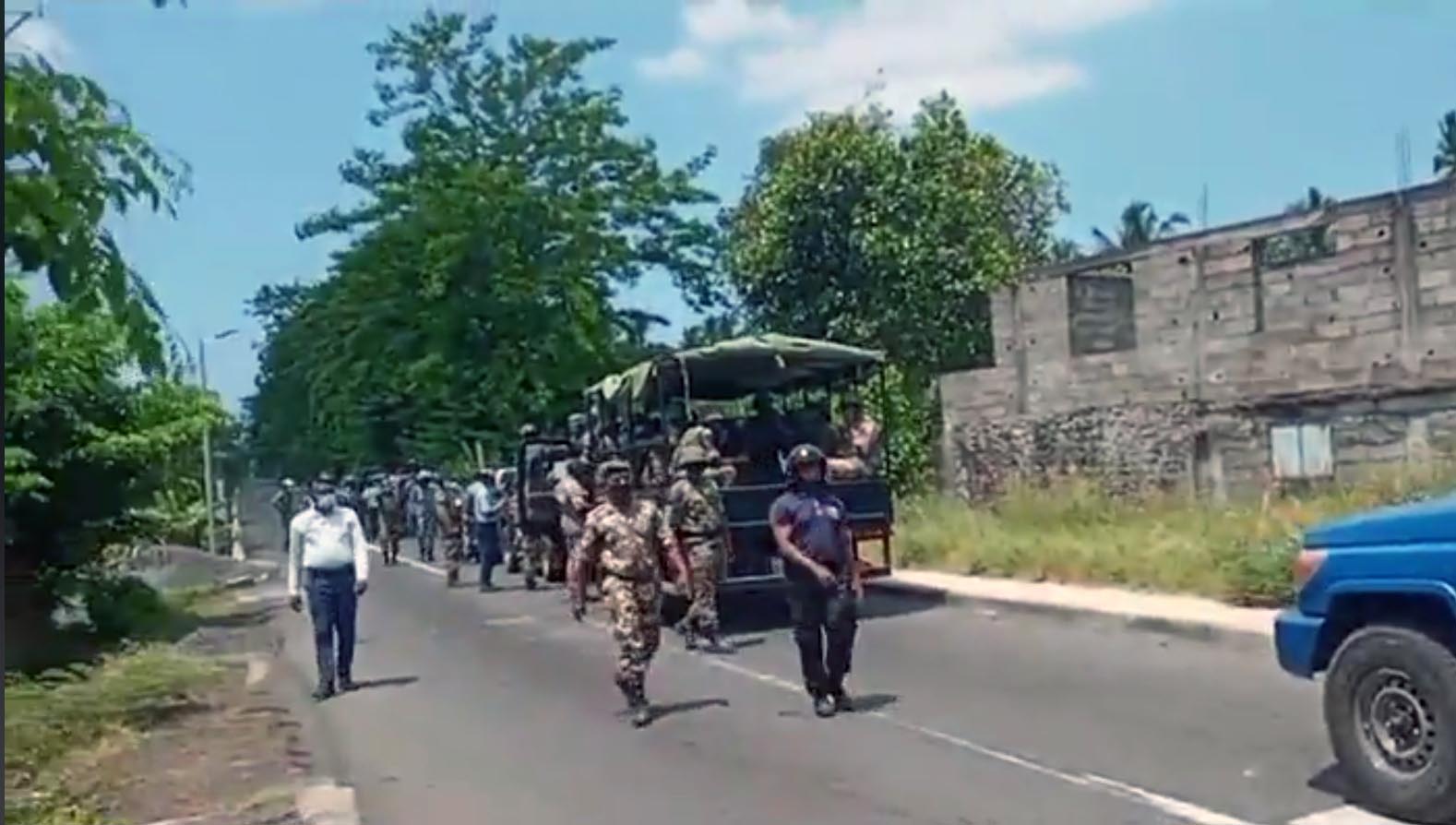 Ndzaouze. Après l’assaut de l’armée nationale…