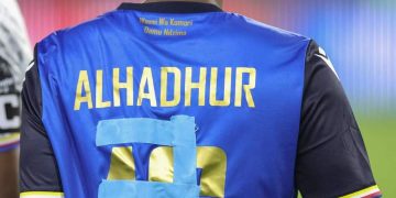 Le maillot de Chaker Alhadhur au musée de la FIFA à Zürich