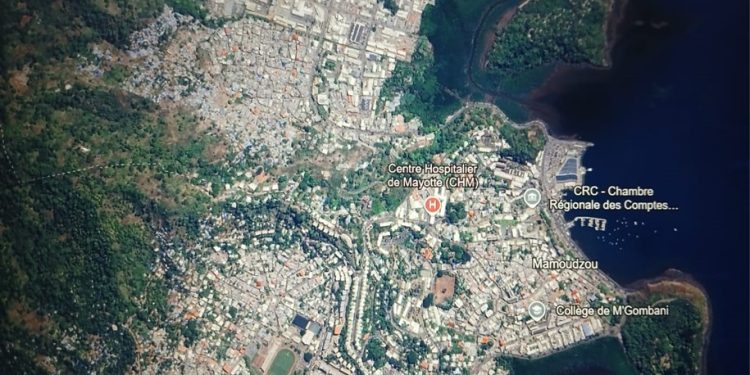 Mamoudzou, après le passage du typhon Chido                