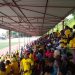 Un derby au stade de Hombo. Encore de la violence dans le football.